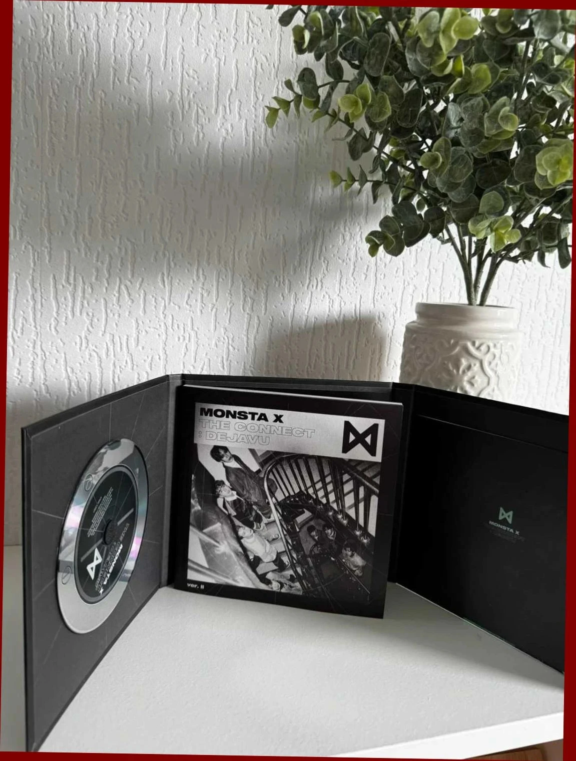 Album K-pop Monstax – The Connect: Dejavu Version II – photo 2